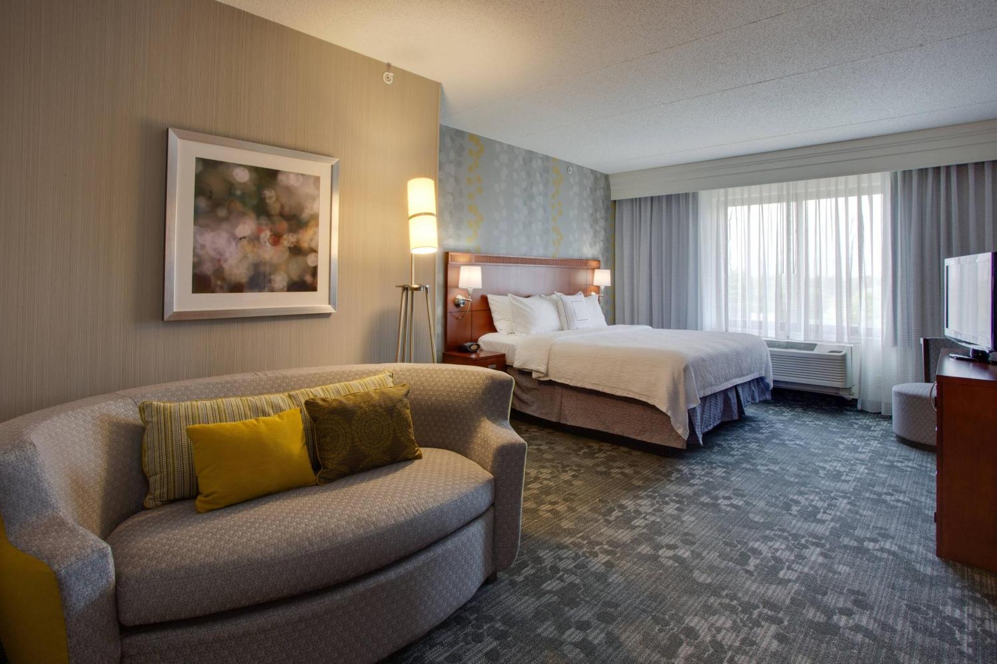 Courtyard Republic Airport Long Island/farmingdale 3* Farmingdale